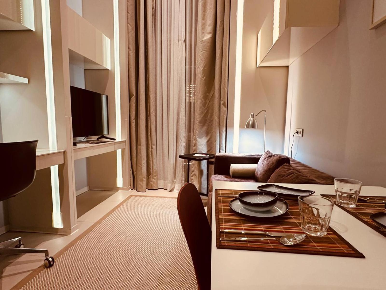 รีพับลิกา แอคาเดมิค อพาร์ต ออร์ตาคอย โฮเต็ล Hotel อิสตันบูล ภายนอก รูปภาพ